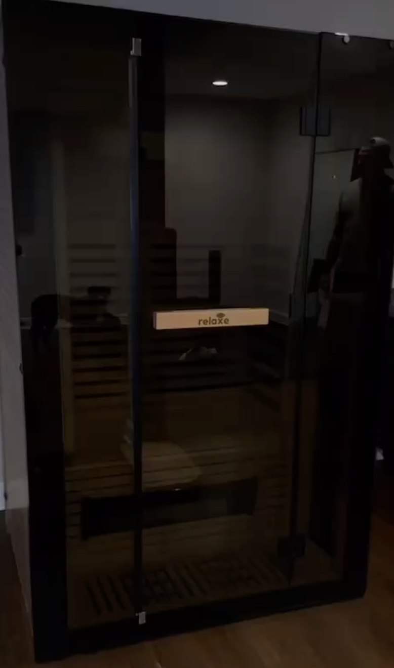 Valerie - 2 person Model